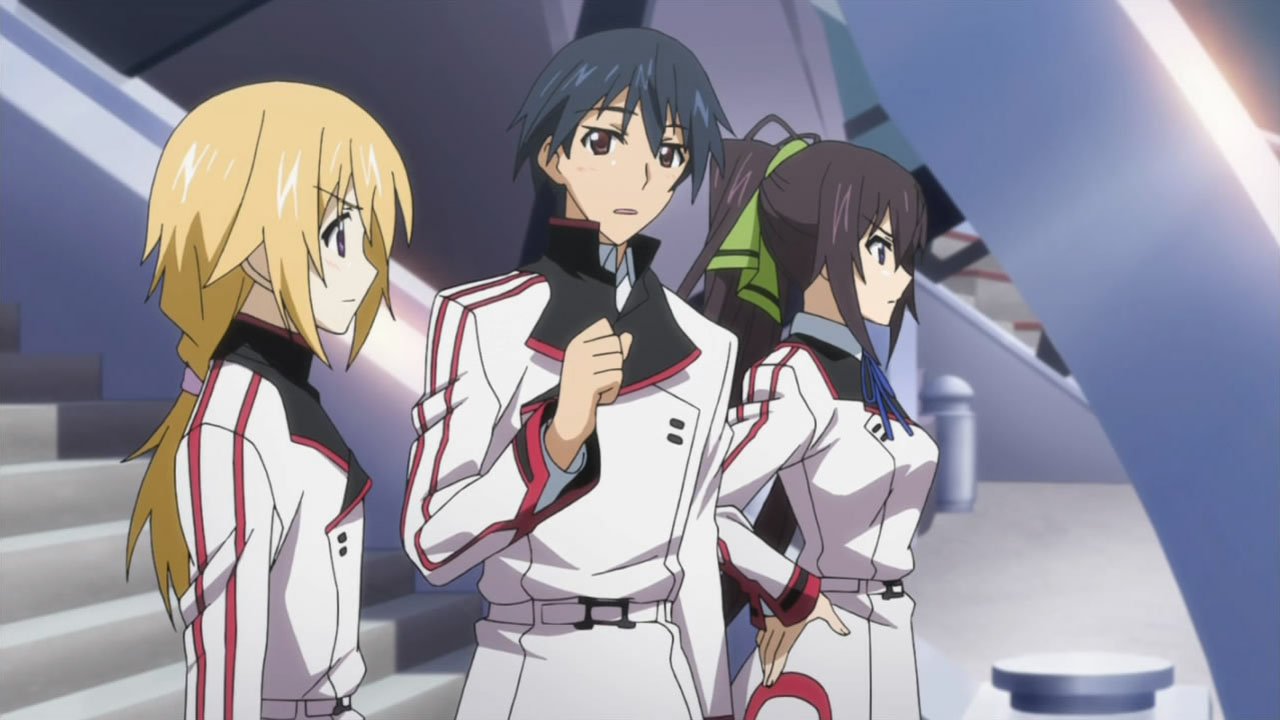 Служащий который стал одним из небесных. Необъятные небеса is Infinite Stratos.