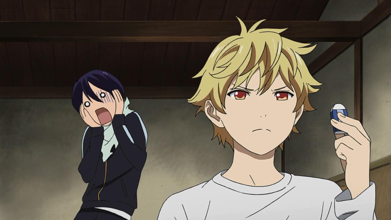 Do you think Yato thinks of Hiyori romantically at this point? Or more as a  precious friend? : r/Noragami